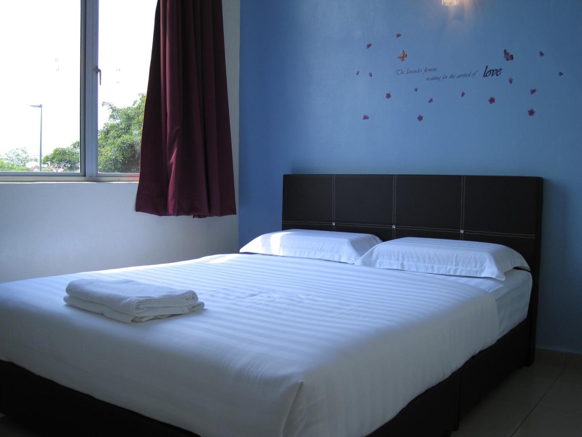 Max Inn Hotel Parit Raja Pokój zdjęcie